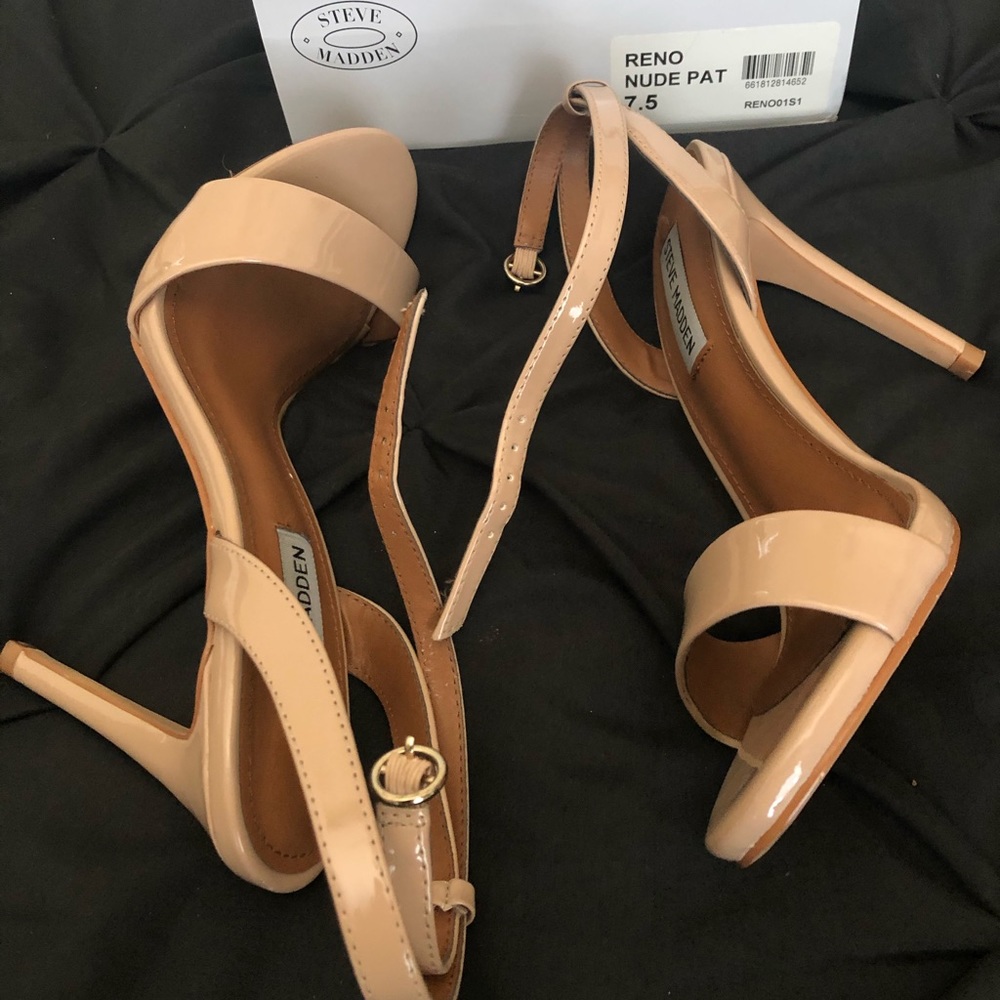 Steve Madden Reno nude size 7-1/2 heels
